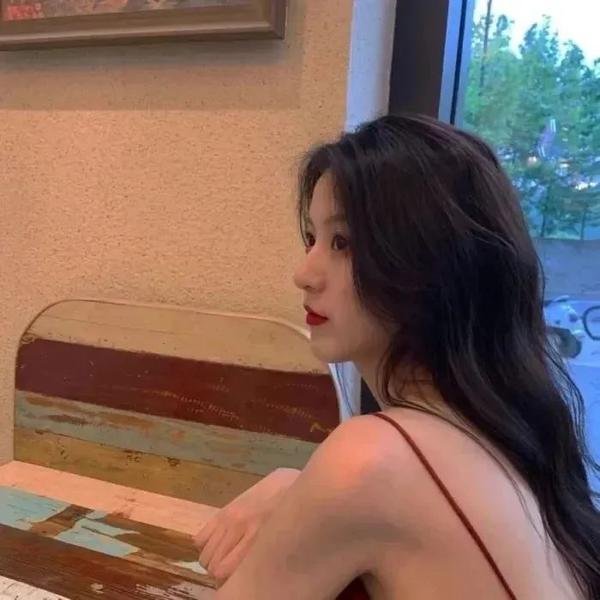 良人与我立黄昏